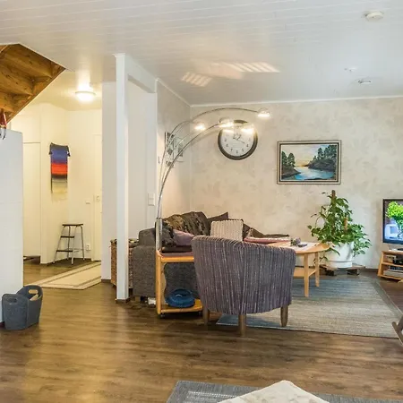 Mirkunranta By Interhome Сasa de vacaciones Salla